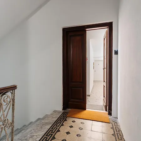 Penzion Le In Citta La Spezia