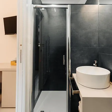 Penzion Le In Citta La Spezia